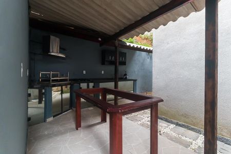 Apartamento para alugar com 160m², 2 quartos e 1 vagaQuintal/Churrasqueira