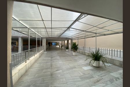 Apartamento à venda com 102m², 2 quartos e 1 vagaÁrea comum