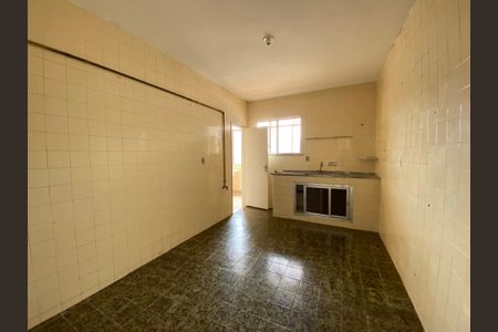 Apartamento à venda com 102m², 2 quartos e 1 vagaCozinha
