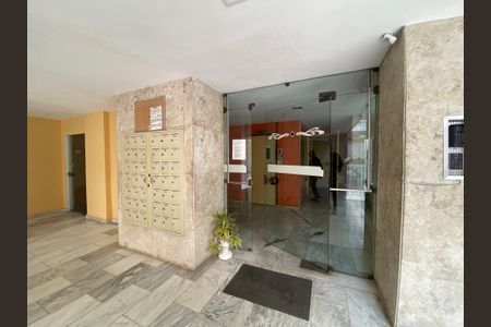Apartamento à venda com 102m², 2 quartos e 1 vagaÁrea comum