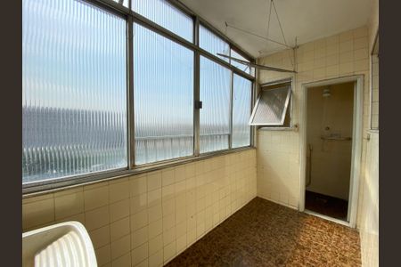 Apartamento à venda com 102m², 2 quartos e 1 vagaÁrea de Serviço