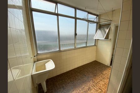 Apartamento à venda com 102m², 2 quartos e 1 vagaÁrea de Serviço