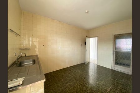 Apartamento à venda com 102m², 2 quartos e 1 vagaCozinha