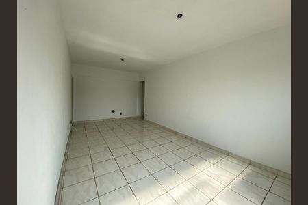 Apartamento à venda com 102m², 2 quartos e 1 vagaSala