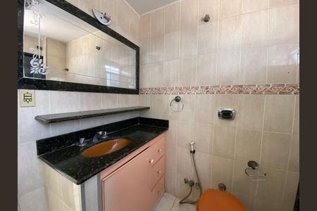 Apartamento à venda com 102m², 2 quartos e 1 vagaBanheiro