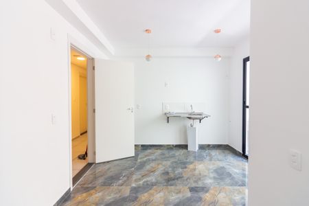 Sala  de apartamento para alugar com 2 quartos, 36m² em Veloso, Osasco