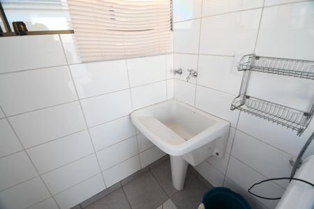 Apartamento à venda com 140m², 3 quartos e 1 vagaÁrea de Serviço