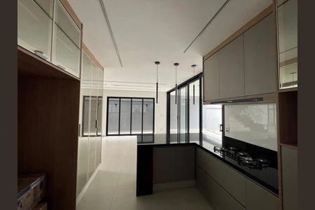 Casa de condomínio à venda com 300m², 5 quartos e 4 vagasFoto 07