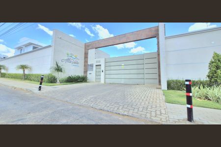 Casa de condomínio à venda com 121m², 3 quartos e 2 vagasFachada condomínio