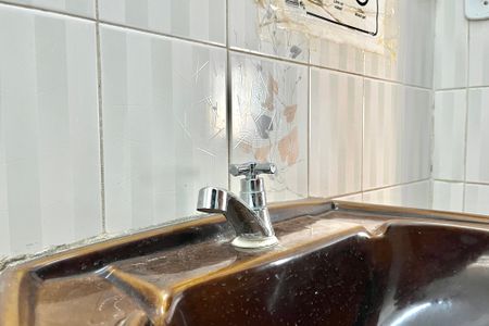 Casa à venda com 287m², 4 quartos e 8 vagas Casa à venda com 287m², 4 quartos e 8 vagasLavabo