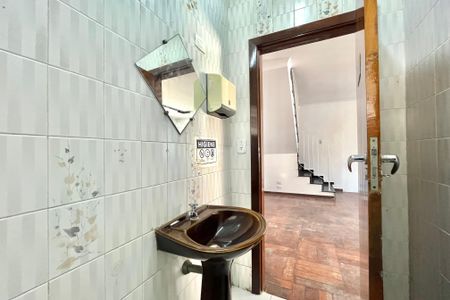 Lavabo de casa para alugar com 4 quartos, 287m² em Cidade Vargas, São Paulo