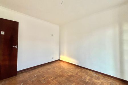 Casa à venda com 287m², 4 quartos e 8 vagas Casa à venda com 287m², 4 quartos e 8 vagasQuarto 1