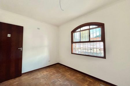 Casa à venda com 287m², 4 quartos e 8 vagas Casa à venda com 287m², 4 quartos e 8 vagasQuarto 2