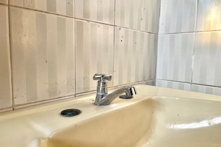 Casa à venda com 287m², 4 quartos e 8 vagas Casa à venda com 287m², 4 quartos e 8 vagasBanheiro