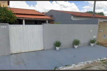 Casa à venda com 175m², 3 quartos e 3 vagas Casa à venda com 175m², 3 quartos e 3 vagasFoto 01