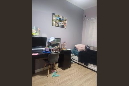 Casa à venda com 175m², 3 quartos e 3 vagas Casa à venda com 175m², 3 quartos e 3 vagasFoto 11