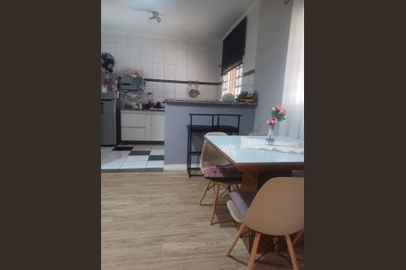 Casa à venda com 175m², 3 quartos e 3 vagas Casa à venda com 175m², 3 quartos e 3 vagasFoto 21