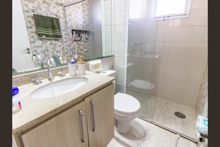 Apartamento à venda com 80m², 3 quartos e 2 vagasBanheiro da Suíte