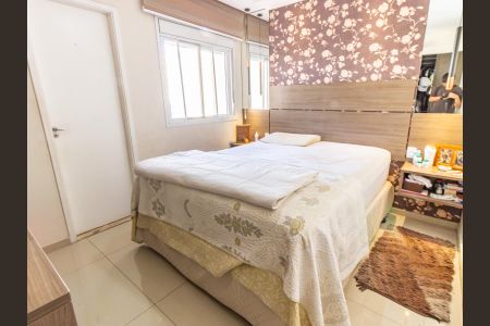 Apartamento à venda com 80m², 3 quartos e 2 vagasSuíte