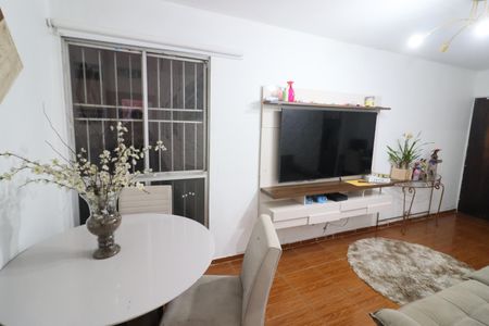 Sala de apartamento à venda com 3 quartos, 60m² em Aliança, Osasco