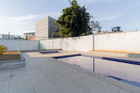Apartamento à venda com 53m², 2 quartos e 2 vagas Apartamento à venda com 53m², 2 quartos e 2 vagasÁrea comum - Piscina