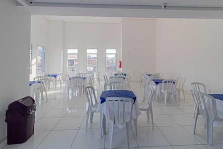 Apartamento à venda com 53m², 2 quartos e 2 vagas Apartamento à venda com 53m², 2 quartos e 2 vagasÁrea comum - Salão de festas