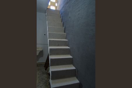 Casa para alugar com 200m², 2 quartos e sem vagaEscada do Terraço