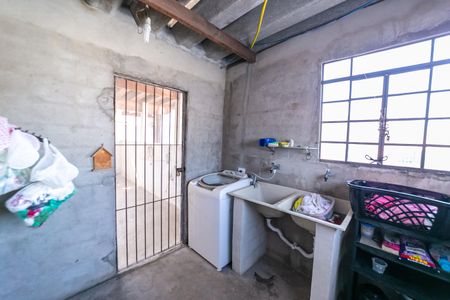 Casa à venda com 141m², 4 quartos e 2 vagas Casa à venda com 141m², 4 quartos e 2 vagasÁrea de Serviço