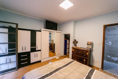 Casa à venda com 141m², 4 quartos e 2 vagas Casa à venda com 141m², 4 quartos e 2 vagasQuarto 3