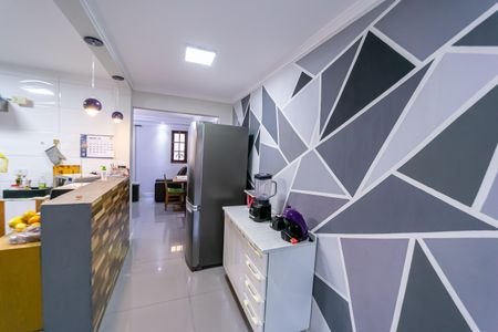 Casa à venda com 141m², 4 quartos e 2 vagas Casa à venda com 141m², 4 quartos e 2 vagasCorredor