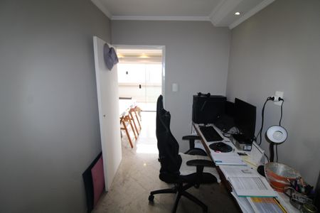 Apartamento para alugar com 166m², 4 quartos e 4 vagasEscritório