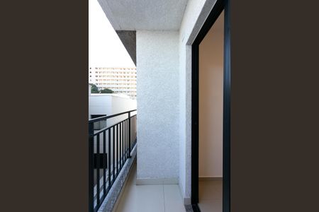 Apartamento para alugar com 36m², 1 quarto e 1 vaga Apartamento para alugar com 36m², 1 quarto e 1 vagaVaranda