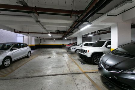 Apartamento para alugar com 36m², 1 quarto e 1 vaga Apartamento para alugar com 36m², 1 quarto e 1 vagaGaragem