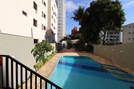 Apartamento para alugar com 86m², 3 quartos e 2 vagas Apartamento para alugar com 86m², 3 quartos e 2 vagasÁrea comum - Piscina