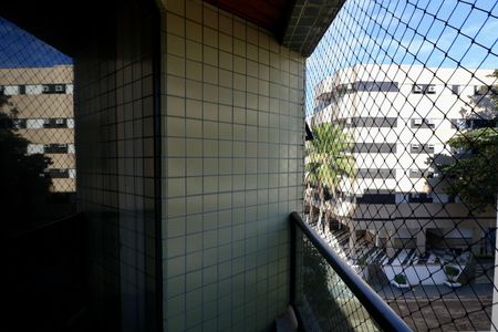 Apartamento para alugar com 86m², 3 quartos e 2 vagas Apartamento para alugar com 86m², 3 quartos e 2 vagasVaranda