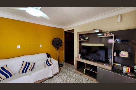 Casa à venda com 142m², 4 quartos e 4 vagasSala