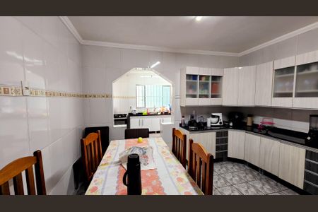 Casa à venda com 142m², 4 quartos e 4 vagasCozinha