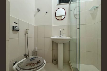Apartamento para alugar com 27m², 1 quarto e sem vaga Apartamento para alugar com 27m², 1 quarto e sem vagaBanheiro social