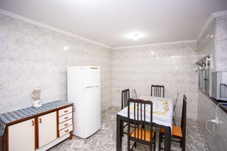 Casa à venda com 272m², 4 quartos e 3 vagasCozinha