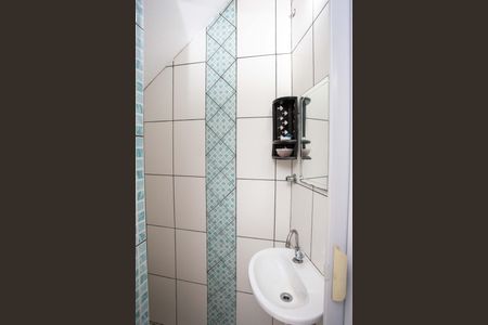 Casa à venda com 272m², 4 quartos e 3 vagasBanheiro de Serviço