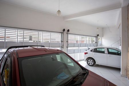 Casa à venda com 272m², 4 quartos e 3 vagasGaragem