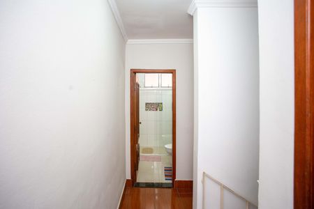 Casa à venda com 272m², 4 quartos e 3 vagasCorredor