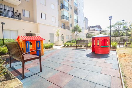 Apartamento para alugar com 54m², 2 quartos e 1 vaga Apartamento para alugar com 54m², 2 quartos e 1 vagaÁrea comum - Playground Kids