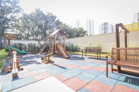 Apartamento para alugar com 54m², 2 quartos e 1 vaga Apartamento para alugar com 54m², 2 quartos e 1 vagaÁrea comum - Playground