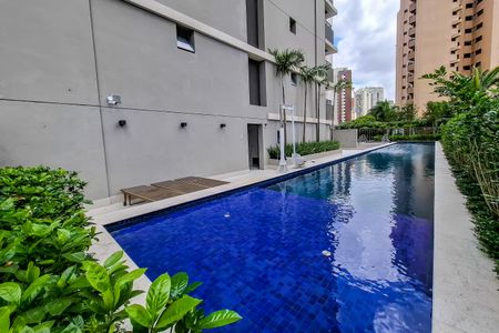 Studio para alugar com 28m², 1 quarto e sem vaga Studio para alugar com 28m², 1 quarto e sem vagaÁrea comum - Piscina