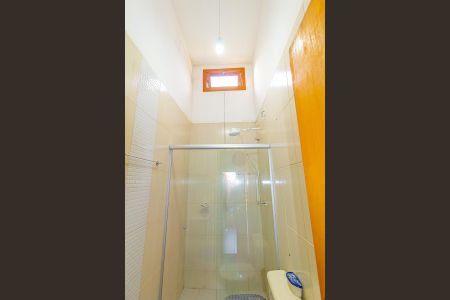 Casa à venda com 84m², 2 quartos e 2 vagasBanheiro da Suíte 1