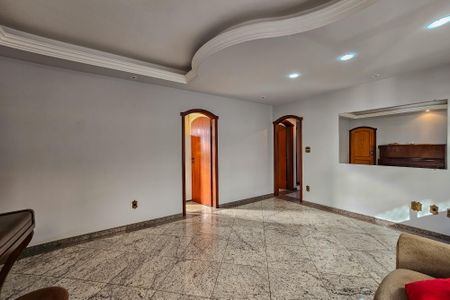 Apartamento à venda com 180m², 4 quartos e 4 vagas Apartamento à venda com 180m², 4 quartos e 4 vagasSala