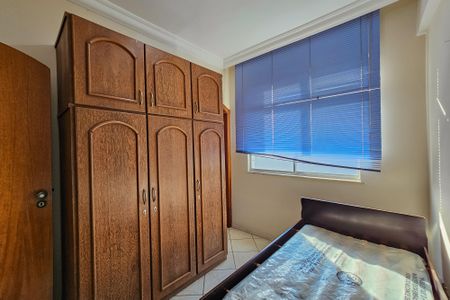 Apartamento à venda com 180m², 4 quartos e 4 vagas Apartamento à venda com 180m², 4 quartos e 4 vagasSuíte 2