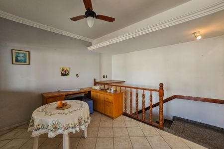 Apartamento à venda com 180m², 4 quartos e 4 vagas Apartamento à venda com 180m², 4 quartos e 4 vagasSala 2