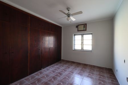 Casa para alugar com 241m², 6 quartos e 4 vagasQuarto 3